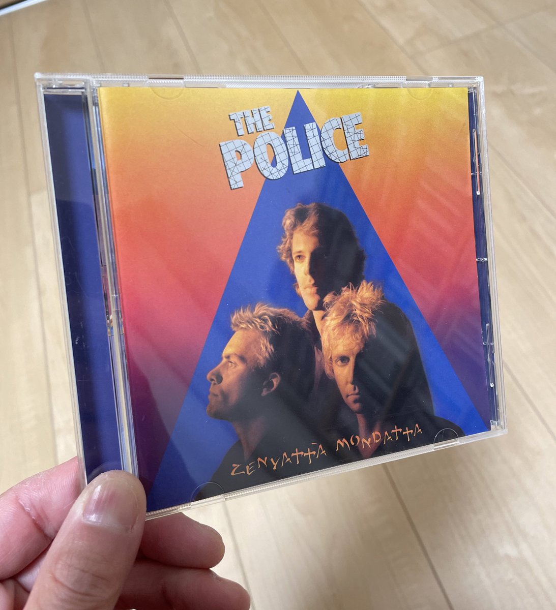 OKASHI6969's tweet photo. The Police
De Do Do Do, De Da Da Da
https://t.co/fPEr8n24uv @YouTube
#ThePolice
#DeDoDoDoDeDaDaDa
#いってきます
good morning⛄️☕️🎶 https://t.co/mVZjsBgf43