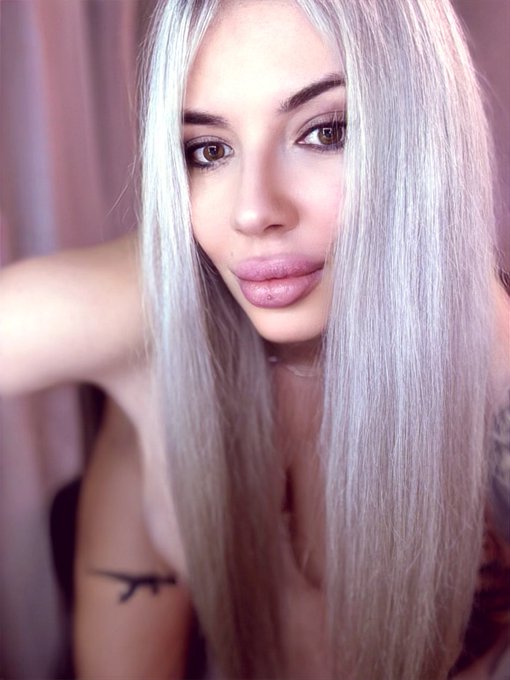 Heeey  Hai l&acirc;ngă mine😏 primești multe cadouri la abonare😏  https://t.co/V8BVF07Oah CLICK ☝️☝️☝️  #onlyfans<a href="/tag/rt"class="tags"><span>#rt</span></a><a href="/tag/camgirl"class="tags"><span>#camgirl</span></a><a href="/tag/slutty"class="tags"><span>#slutty</span></a><a href="/tag/hotwife"class="tags"><span>#hotwife</span></a><a href="/tag/romania"class="tags"><span>#romania</span></a><a href="/tag/threesomes"class="tags"><span>#threesomes</span></a>