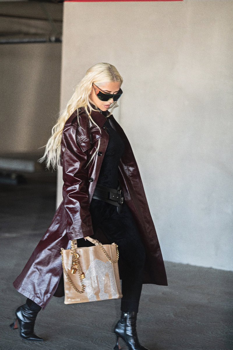 Hey Australia, if you want to win my signed <a href="/Menulog/">menulog</a> handbag, simply order Menulog with code 'XTINA’ to be in the running! Competition ends 12 February 2024 (AEDT). What would you do to win my handbag?! 💋