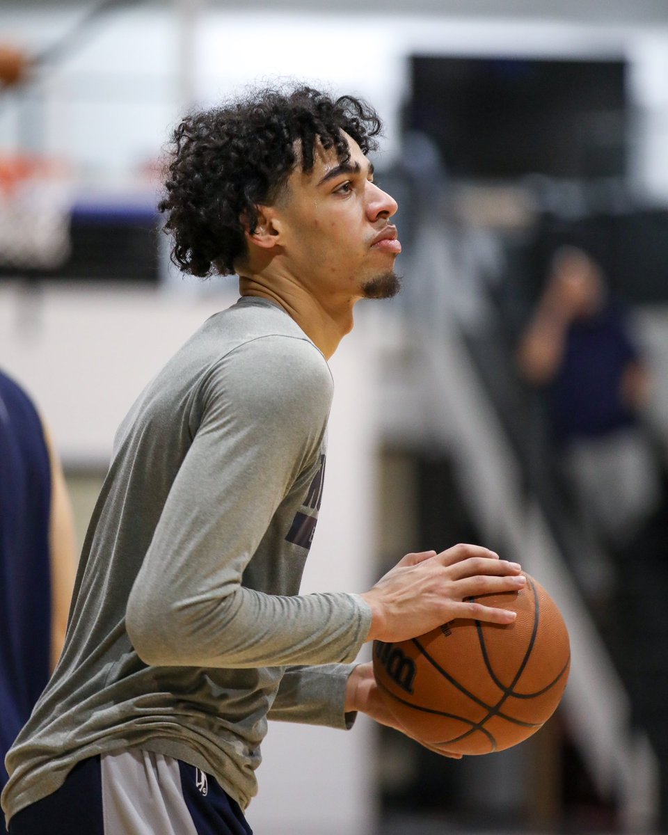 NBAGrandRapids's tweet photo. 🚨 GOLD ANNOUNCEMENT 🚨⁠
⁠
Julian Strawther has been assigned to the Gold and is available to play in Wednesday night’s game against the Skyhawks. https://t.co/sbodSaHcUH