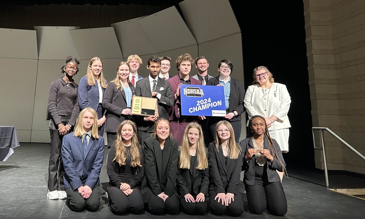NDHSAA's tweet photo. 2024 NDHSAA State Debate Team Champions: West Fargo Horace High School

#NDHSAA #NDpreps @BankWithChoice #PeopleFirst https://t.co/1vx2PpMHqT
