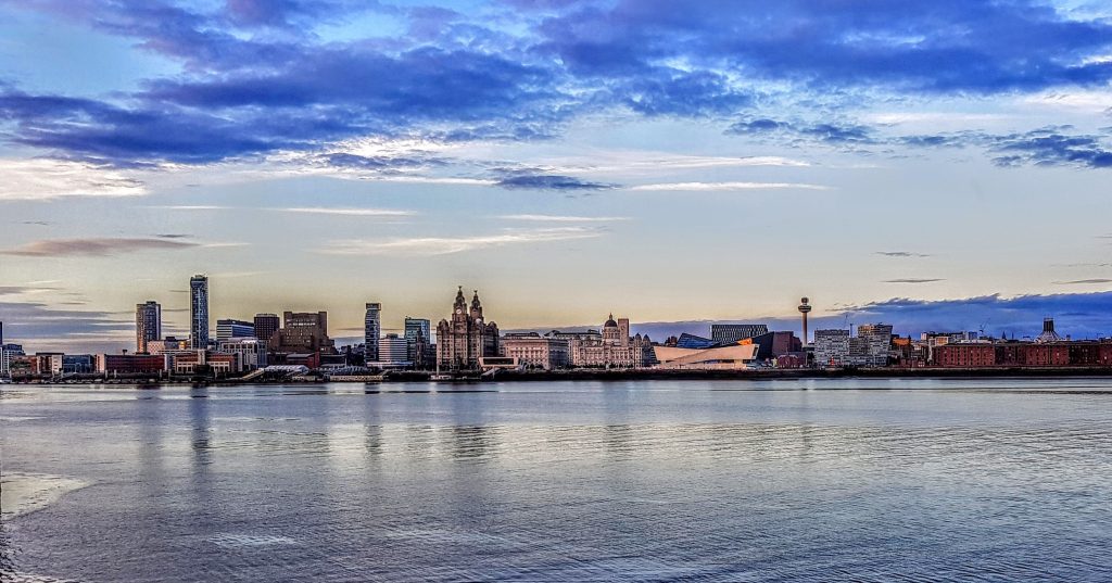 ‘State of Health in the City’ A excellent report by @DPH_MAshton outlining a projection of health and wellbeing in Liverpool in 2040 based on current trends, and the work that is needed to tackle the challenges. liverpoolexpress.co.uk/stark-report-o… #Liverpool