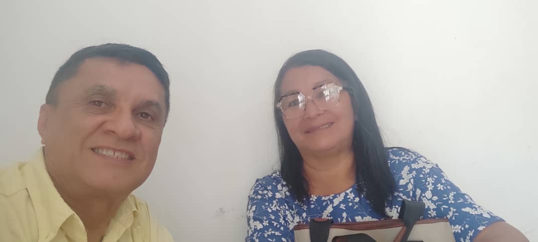 oscardhdez_'s tweet photo. Excelente reunión con la compañera Nancy Salazar secretaria política de @adnvaesparta.

En #AccionDemocratica seguimos ADelante por una mejor #Venezuela con posibilidades de crecimiento y desarrollo. 

#05Feb 

#ADEsNuevaEsparta
#UnidosSeViveMejor https://t.co/FyH86Sk4pb