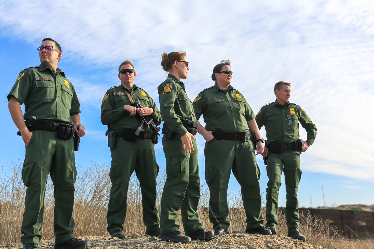 RpsAgainstTrump's tweet photo. NEW

The Border Patrol Union says they support and endorse the bipartisan immigration deal, calling it a “Step in the right direction.”

MAGA Republicans killing this solid bill will backfire badly on them in November https://t.co/uUk5wLjxo3