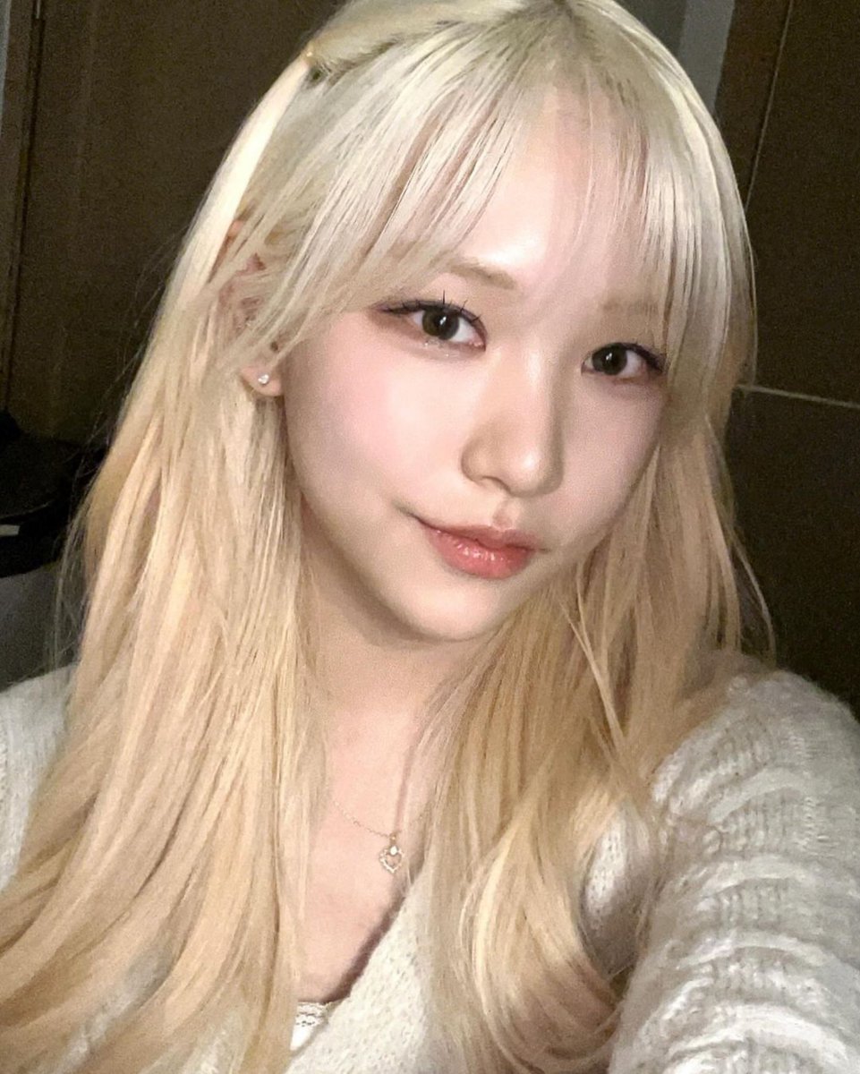 huiyeonsource's tweet photo. 240206 | Huiyeon Instagram update 

“🧸☕️🤍”

#휘연 #HUIYEON https://t.co/H3BOBz0TJJ