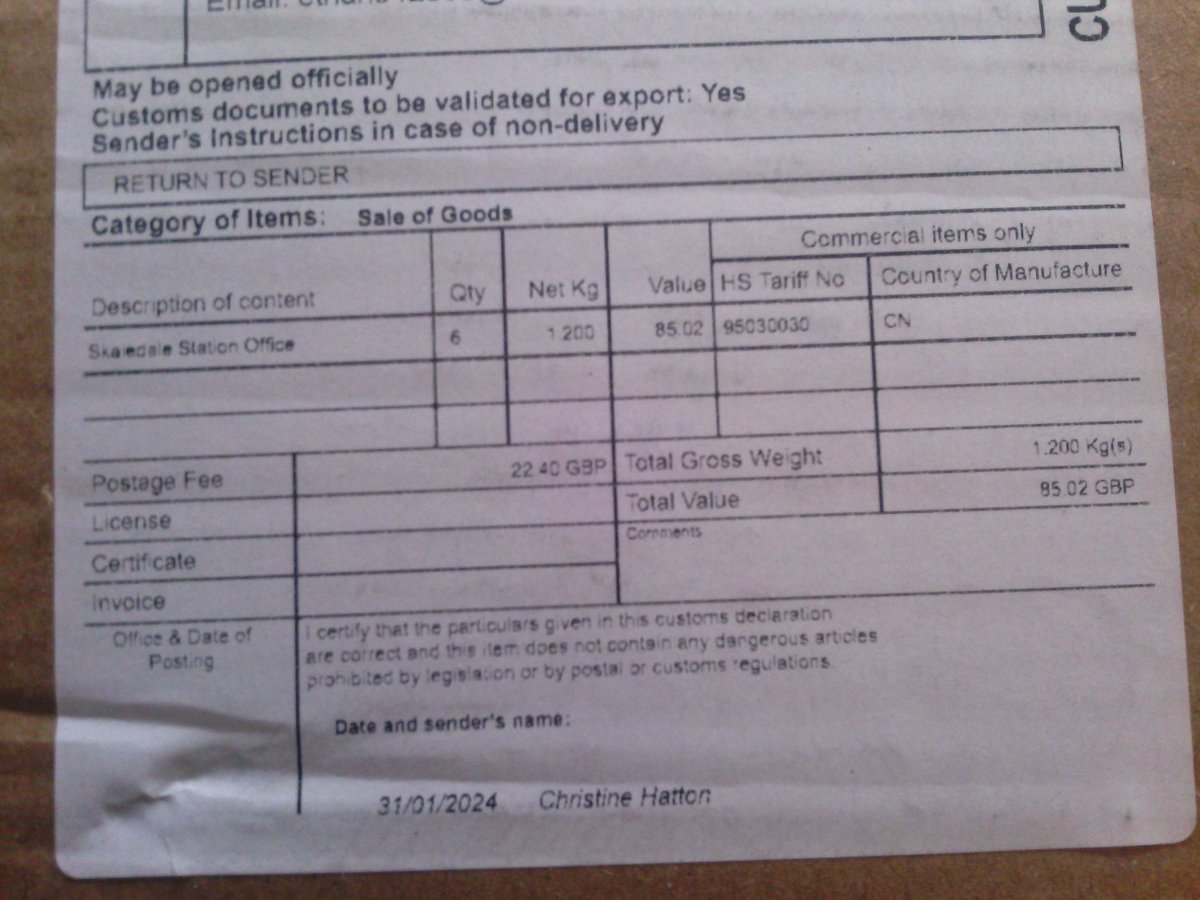 🎨 Mr. Normal Draws (Comms Open) tweet media