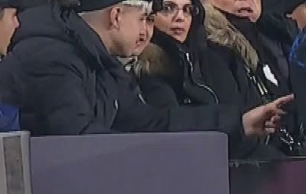 El Paquito tweet media