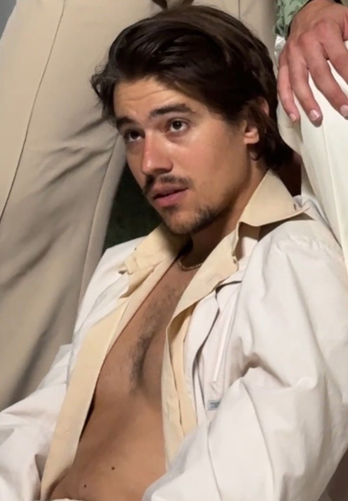 damon this damon that, but i have never moved on from this.