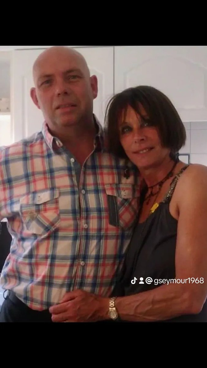 Today a year ago I finished work to start end of life care for my beautiful wife Elaine. 
It was a very tough time for all of us.
The next 3 months is going to bring back a lot of memories not all good.
Thinking of you and missing you more everyday 💔
#Grief