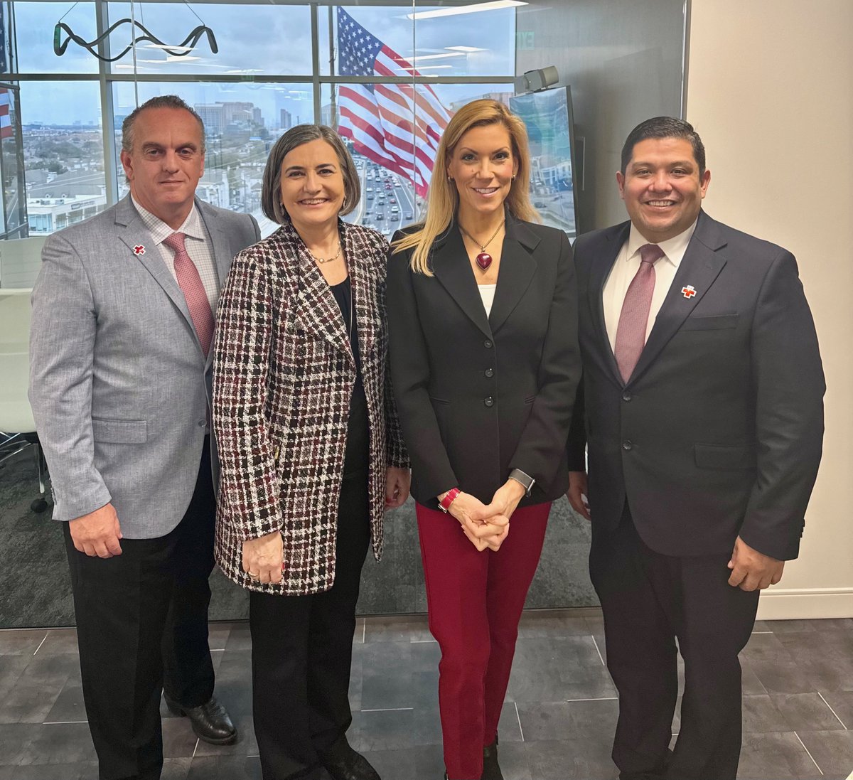 RepBethVanDuyne's tweet photo. I had a great meeting with representatives from the American Red Cross on Friday. Thank you to Brian Murnahan, Linda Braddy, and Adolph Aguirre from @RedCrossNTX  for coming by our district office to discuss your work to help our community. https://t.co/TT4f1611OY