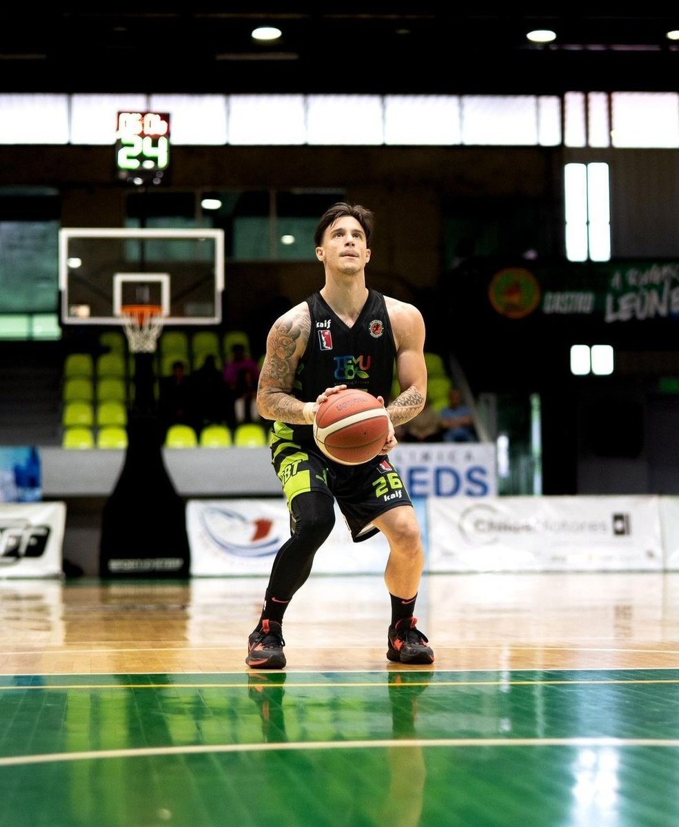 🇺🇾|🇨🇱 Martín Perdomo (<a href="/martinperdomo7/">ⓜⓐⓡⓣⓘⓝ</a>) retornará a Chile para defender a Naviera Ulloa Castro.

El Gatito promedió 17.7pts, 4.0reb y 4.4ast en su último pasaje por tierras trasandinas con Temuco.

Viene de aportar 15.3pts, 3.4reb y 6.3ast en el ascenso de Bohemios en la DTA.