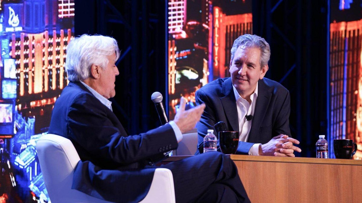 autodata's tweet image. We&apos;re still pinching ourselves after last week&apos;s #JDPAutoSummit! Did you enjoy seeing CEO Dave Habiger turn the tables on THE car guy himself, Jay Leno, with a “desk-side chat”?