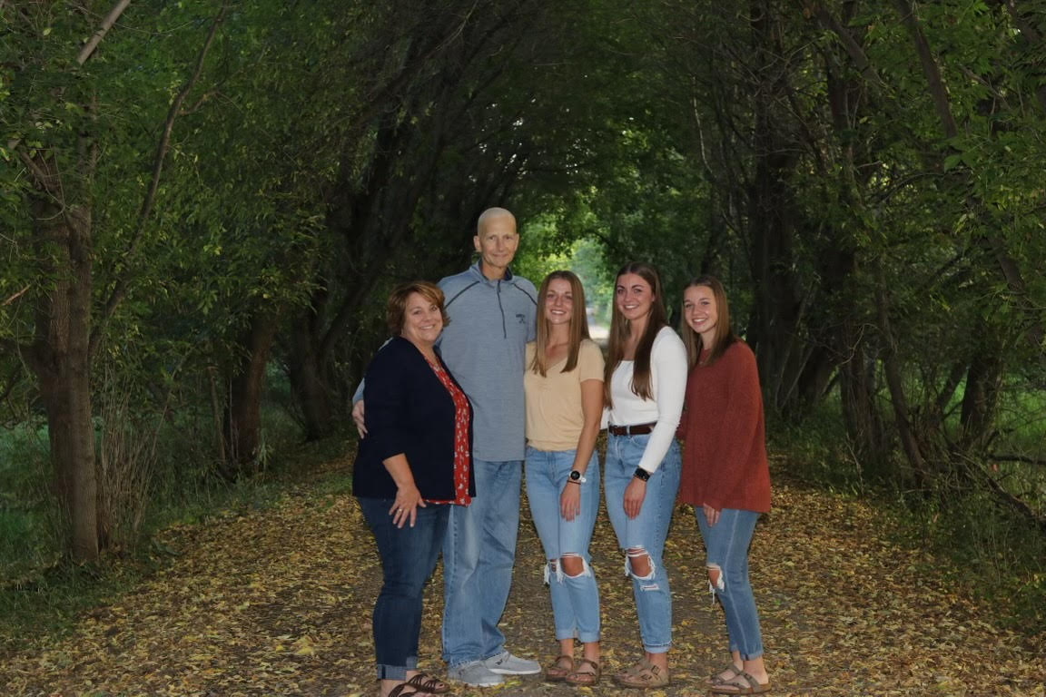 After her dad's death, <a href="/CHSHoopsquad/">Formergirlsbballcoach</a> guard <a href="/EllaVoit1/">Ella Voit</a> is persevering on and off the court, dedicating the rest of the season to him. 

"These past few months have been hard," she said. "I still felt his support even when he wasn't there."

stcloudlive.com/sports/prep/af…

✍️ <a href="/Rennecke76/">Andy Rennecke</a>