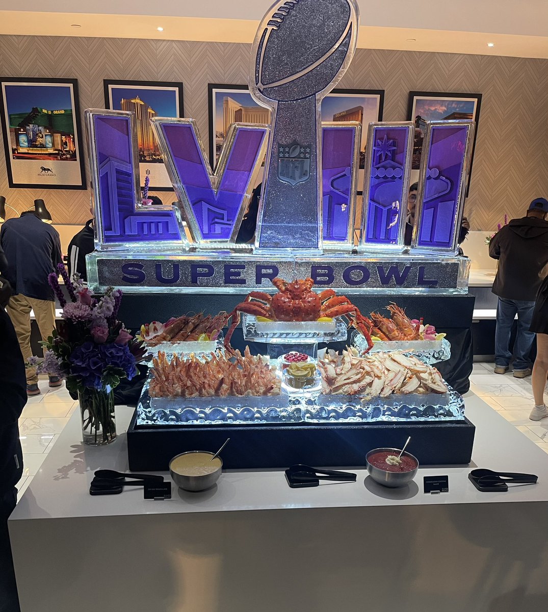 RossTuckerNFL's tweet photo. Am I the only color analyst in the world at the @SuperBowl Food &amp; Beverage preview?

Yes. 

Yes I am. #tuckspreads https://t.co/09mzdbjyGM