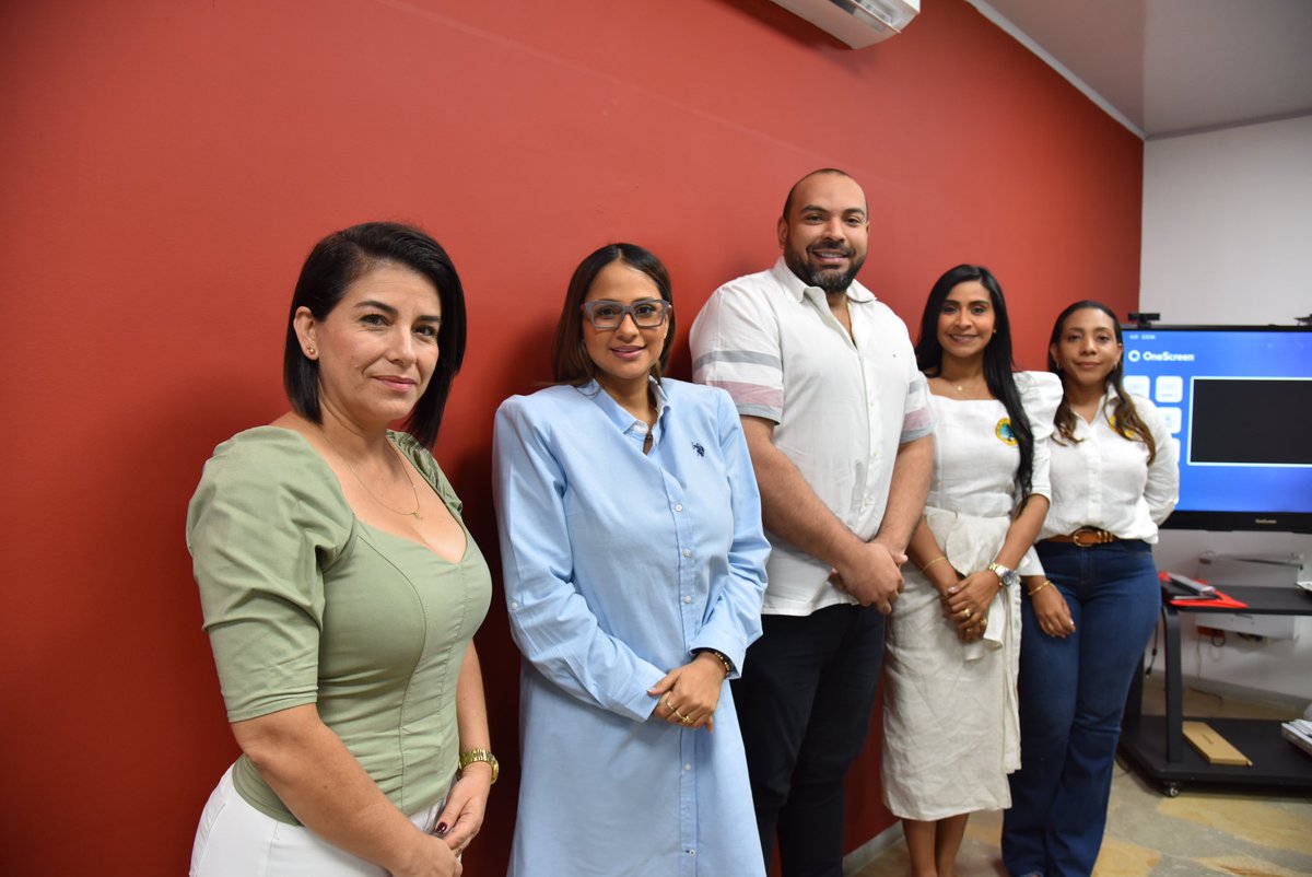 🙌🏼Llevamos a cabo el encuentro con <a href="/EscuelaTallerCT/">Escuela Taller CTG</a> con el fin de contribuir al fortalecimiento de sus programas institucionales. 

📌Durante la mesa de trabajo estuvo presente la Directora General <a href="/SandraSchmalbac/">Sandra Schmalbach</a> y su equipo.👏🏼