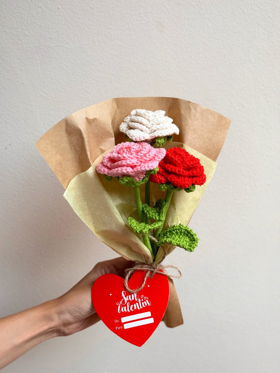 EnPijamasPy's tweet photo. Post de apreciación a nuestro bellos ramitos🥹😍💗
No se marchitan✅
Duran para siempre✅
@novio @esposo, pueden agregarle su perfume, les aseguramos 100% de efectividad 💘 https://t.co/7JzPRkWml3