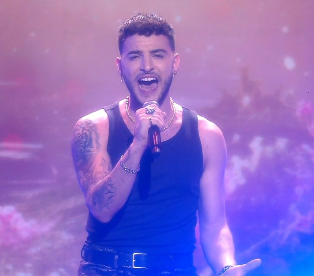 La mejor actuación de Lucas en la edición de largo

Qué pase se ha marcado el wacho 😯👏🏻
#OTGala10