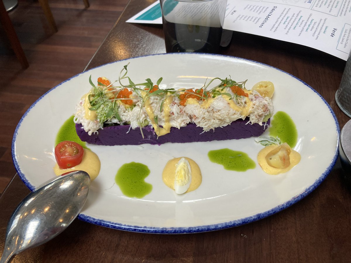 Malkontnt's tweet photo. La Mar 22nd work anniversary luncheon for co-worker https://t.co/UBSt8r5G4o