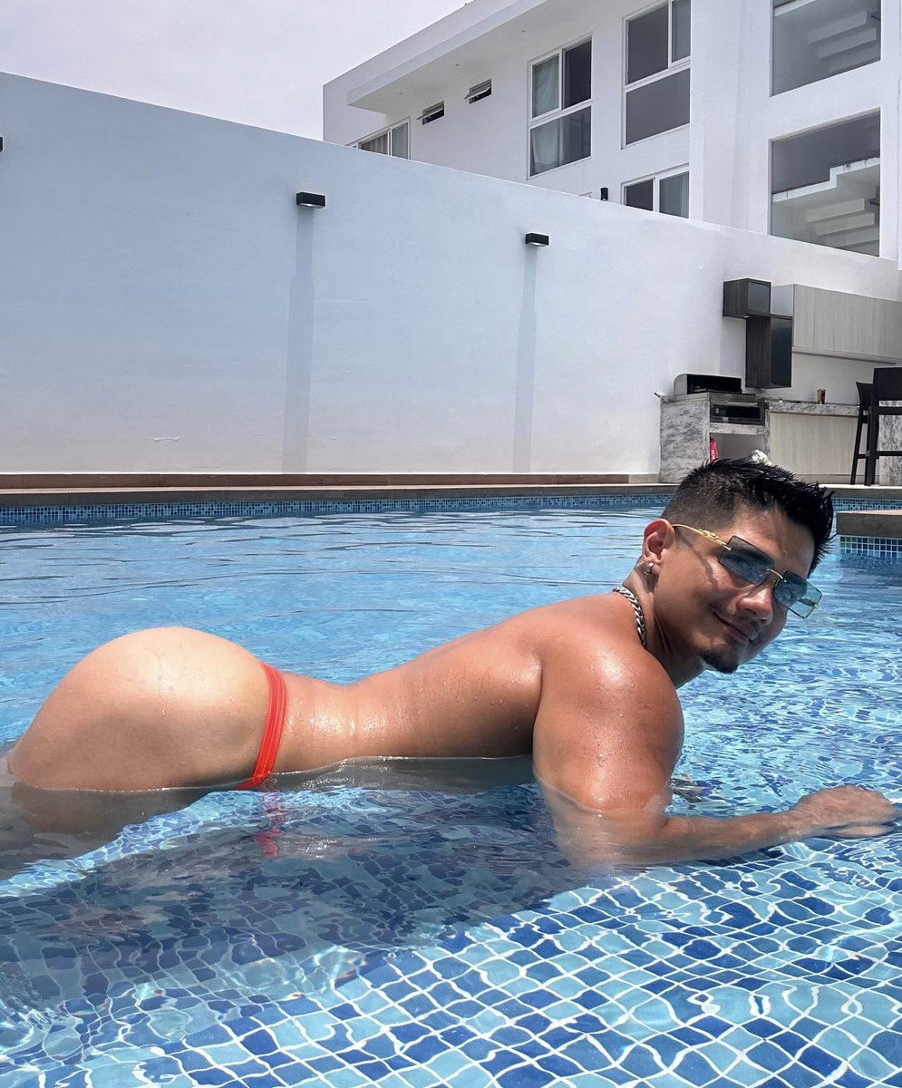 Axel SexyBooty 🍑🐶🔥 tweet media