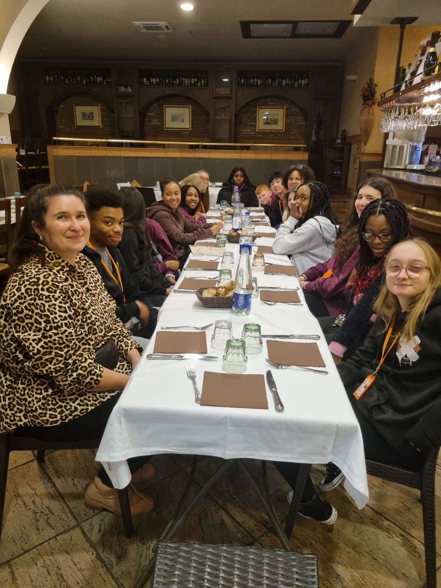 journeys are also about enhancing friendships as well as making new ones #Rome2024 #Pilgrimage #Loreto <a href="/loretochorlton/">Loreto High School</a> <a href="/SalfordDiocese/">Diocese of Salford</a>