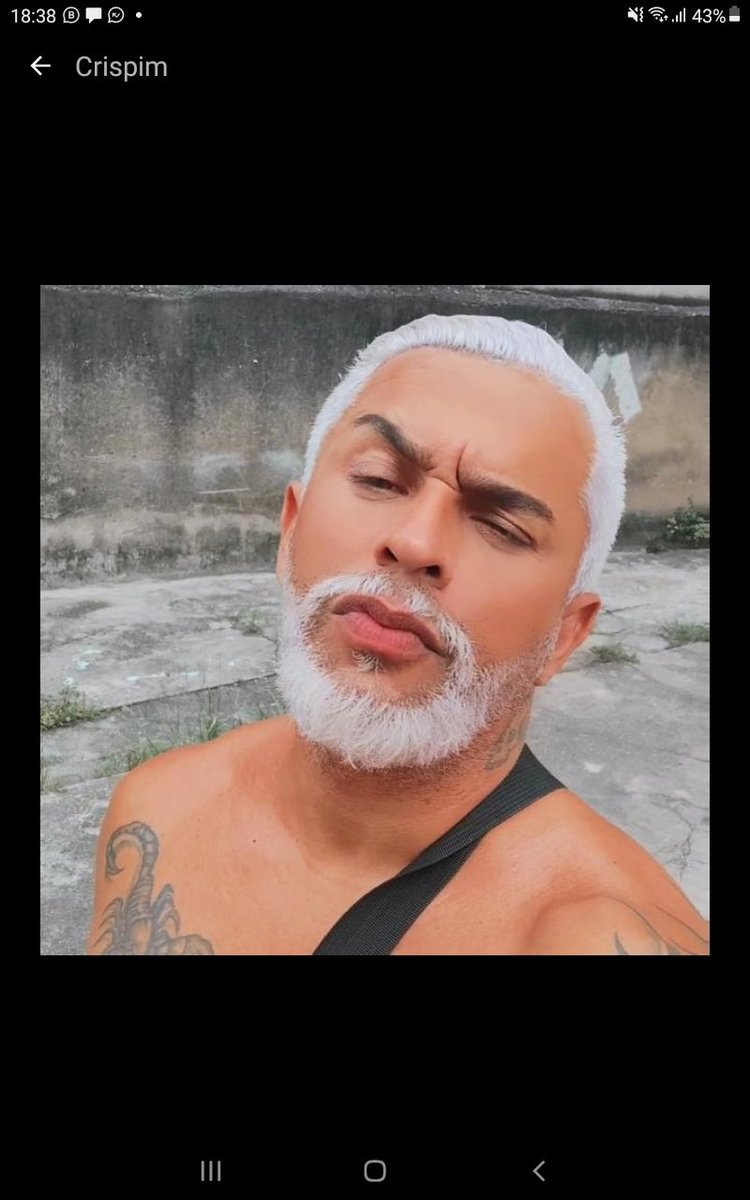 RAFAEL CRISPIM VIEIRA DE OLIVEIRA 

SAFADOOOOOO!!!! 

Pega várias turmas feminina e entregou um monte de fantasia de merda... fingiu está com crise de ansiedade e sem celular.... devolve o dinheiro que vc pegou de todas as turmas. SAFADOOOOOO, LADÃO!!!!