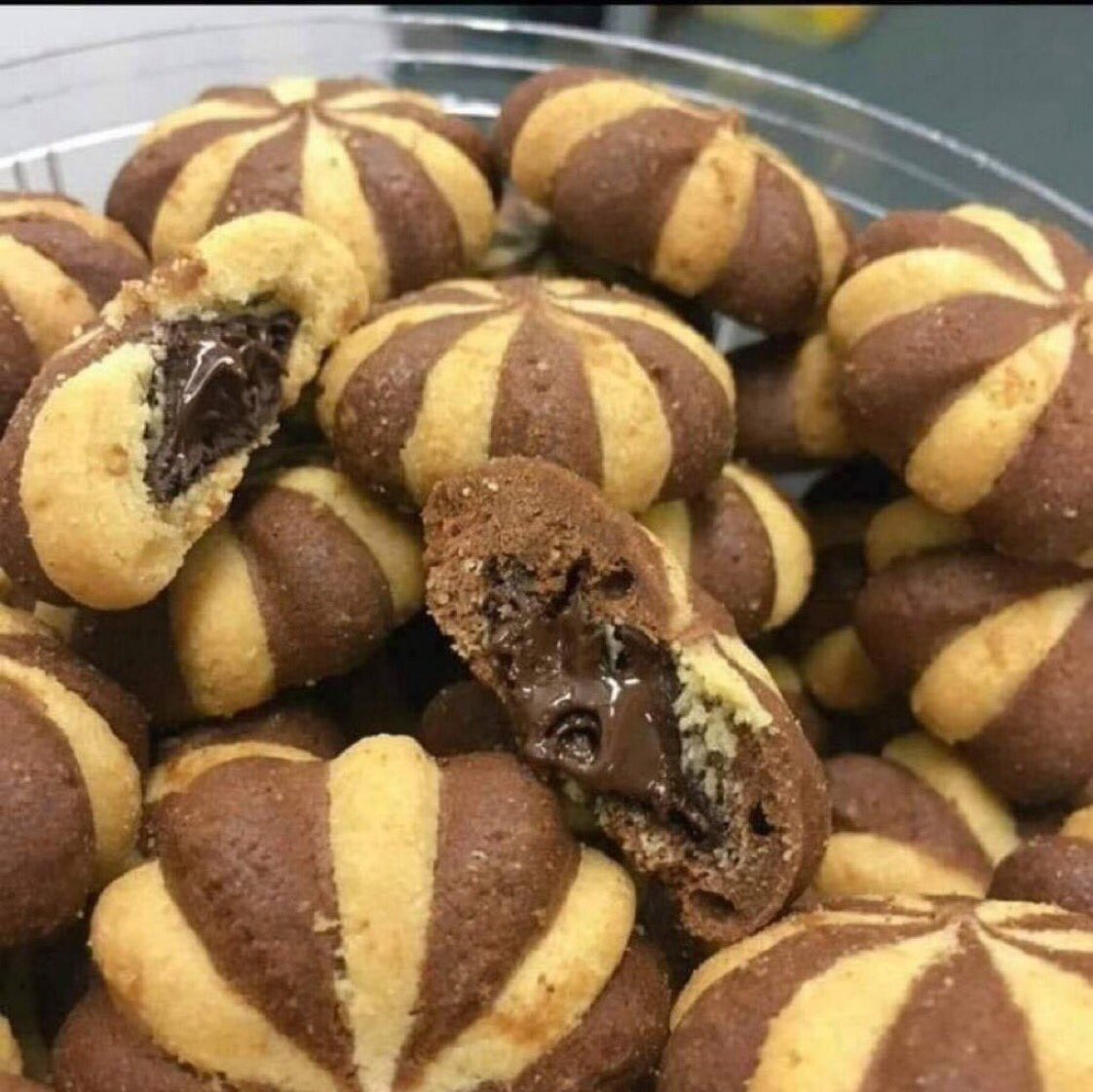 pov vas a comer las mejores galletas