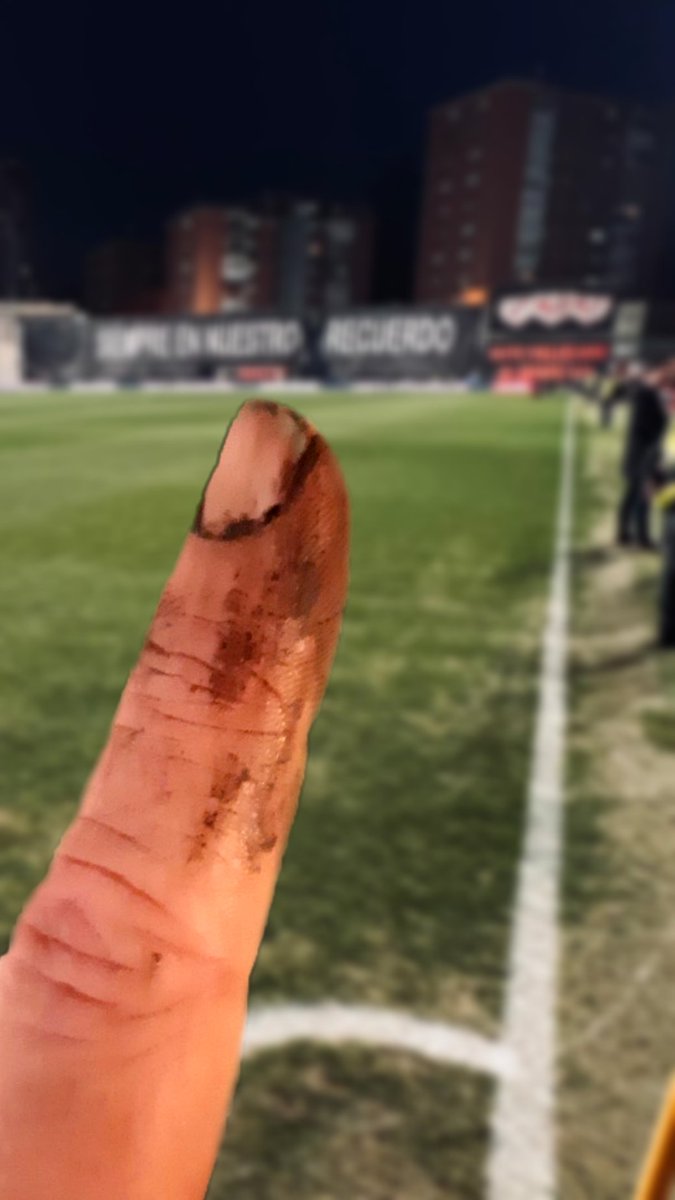 billkilgore_'s tweet image. Increíble experiencia mi primer partido en el estadio de Vallecas. Me sentí como en casa. Muchísimas gracias @RayoVallecano