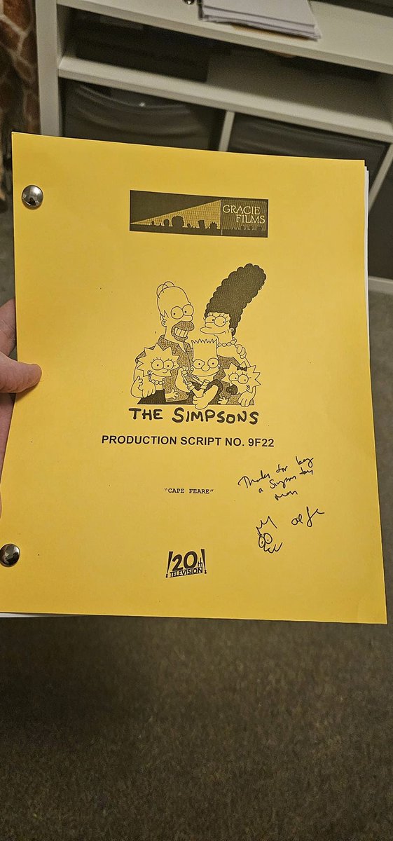 PLS RT&FOLLOW: I am beyond thrilled to auction this stunning signed @TheSimpsons script from iconic episode #CapeFeare donated, signed and doodled on by long time writer & showrunner @AlJean - get your bids in now for @CwC_UK ' ebay.co.uk/itm/2259906106… I cannot thank Al enough!
