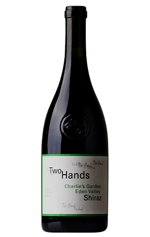 Just one week to go until our Februray 13 Old Vine Wine tasting. This sneak peak is a Two Hands Shiraz from 2016, just one of the wines we'll be tasting on the night.
Book your place  on our eventbrite page here - eventbrite.com/e/796891001437…
#Sneakpeek #Wine #Winetasting #WineBelfast