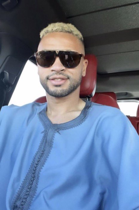 saulaseul's tweet photo. -Más moro que el cuscús

-Llega de Costa de Marfil

-Mete un doblete

-Nos da 3 puntos

-Se monta en el autobús y se va

DON YOUSSEF EN NESYRI 🐪🇲🇦 https://t.co/iCvNeskVhh