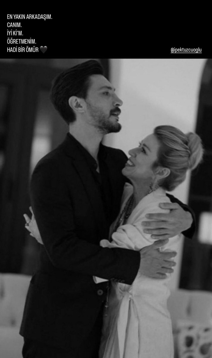 clara_garan's tweet image. Todos los compañeros despidiéndose desde hacer horas de Ipek Tuzcuoglu, Gulfem Hanim 😰😰

#Safir #AtFer #IlhanSen #AteşBakırcı