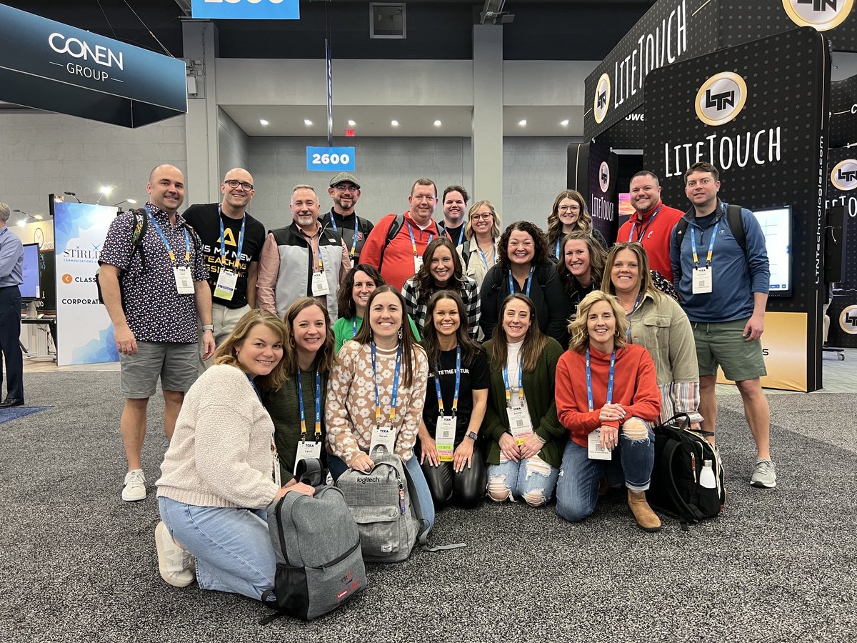 steviefrank23's tweet image. Indiana HOOSIERS representing @TCEA #TCEA!! 

Such a great group of educators right here in one picture 🥰🥰