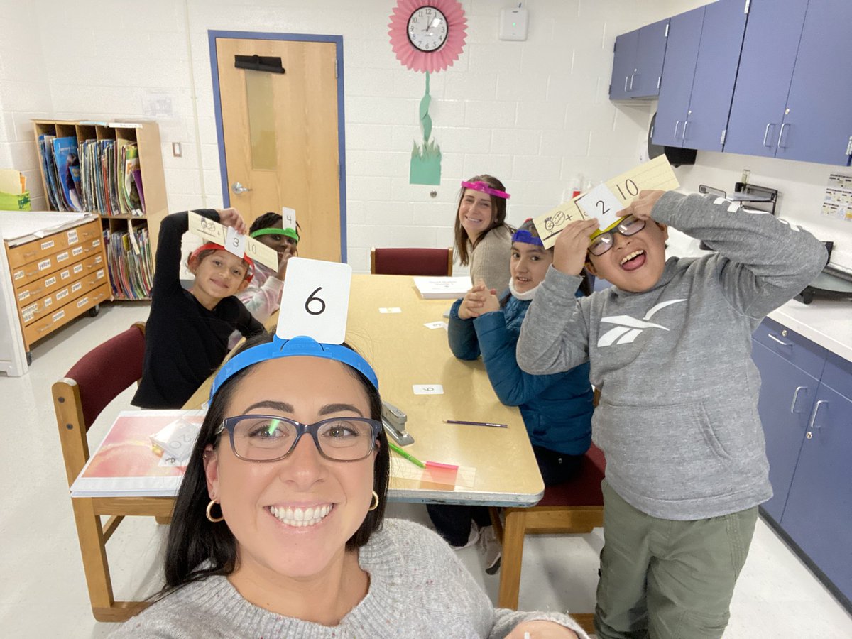 its_me_MissP's tweet image. @MissTaylor_1st joined us for a little structuring to 10 Head Bandz today! @The_Terrace_ES @USMathRecovery @MathematicsFcps @FcpsTitleIMath @FCPSRegion6 @FCPS_TitleI #ReadySetMath #mathematics #fun