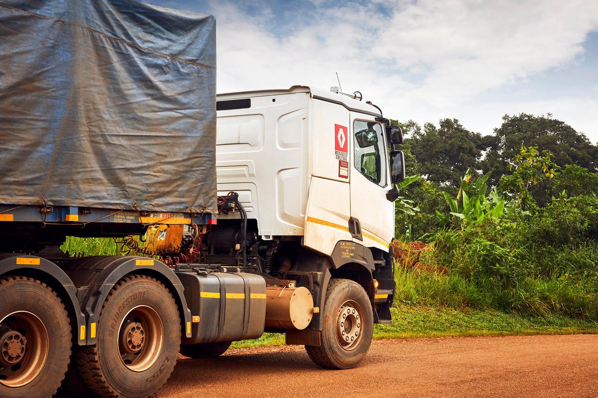 Do you have a Renault truck as a new addition to your fleet? 🤔 

Get behind the wheel and let's take you on an unforgettable journey of achieving your goals.

#RenaultTrucks #StartYourJourney