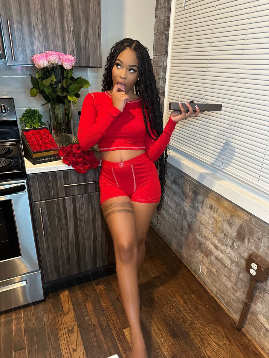JMonae1_'s tweet photo. we can do a JG one 🫶🏾 https://t.co/AwvxXTNRzw