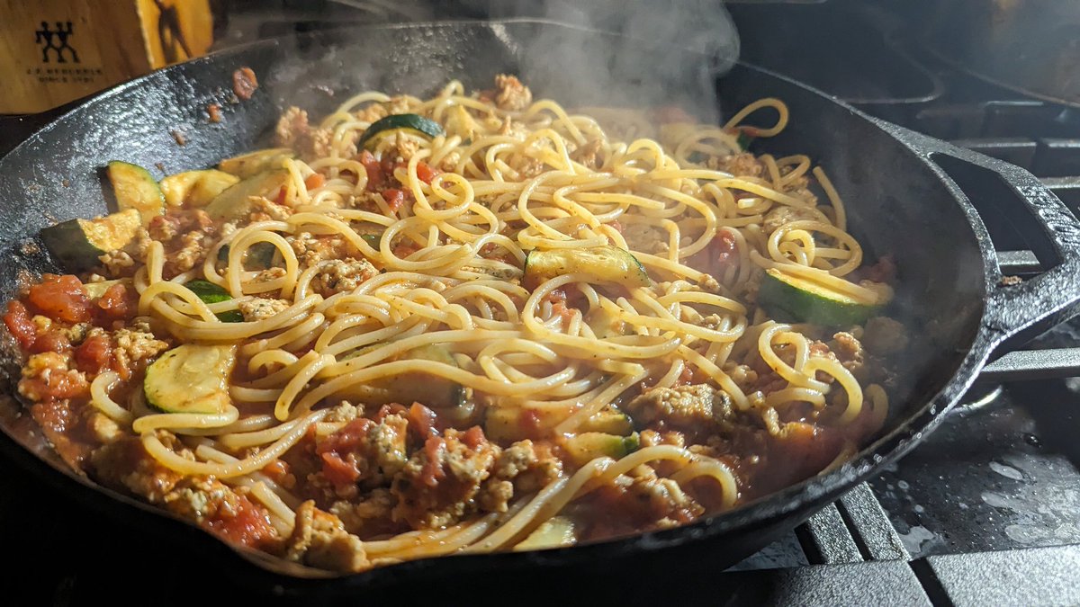 Another delicious <a href="/HelloFresh/">HelloFresh US</a> dinner cooked in my <a href="/LodgeCastIron/">Lodge Cast Iron</a> 10" pan.