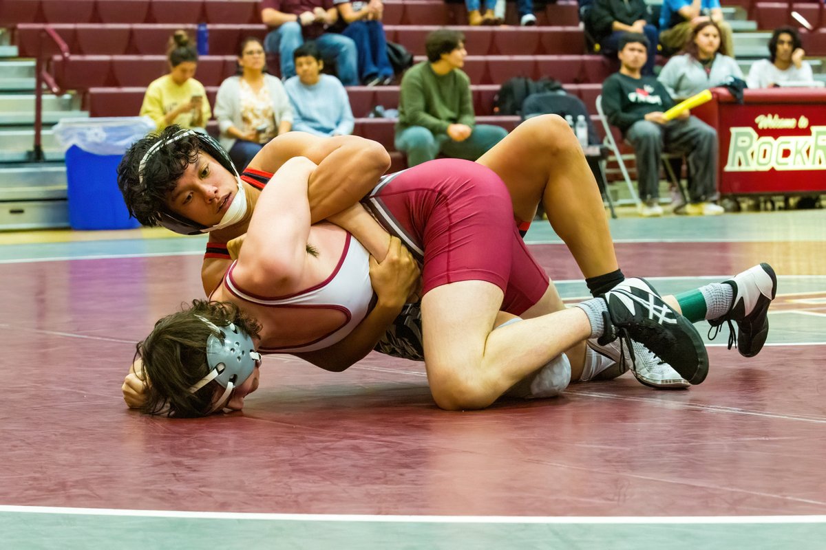 TimGregory58's tweet photo. Photos from the Rock Ridge wrestling match are at https://t.co/sE2zxHyDLe

@HHSPrideSports https://t.co/V3GLkgx0n8
