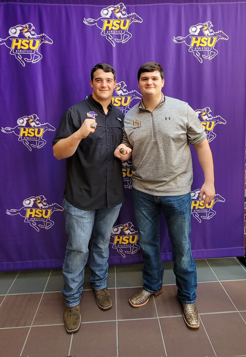 Hargrove_Five's tweet photo. 2023 HSU Cowboys picking up a little ASC Football Championship Hardware #HOOYAH
@HargroveBraden @BrianLHargrove https://t.co/UmSLMg2KHu