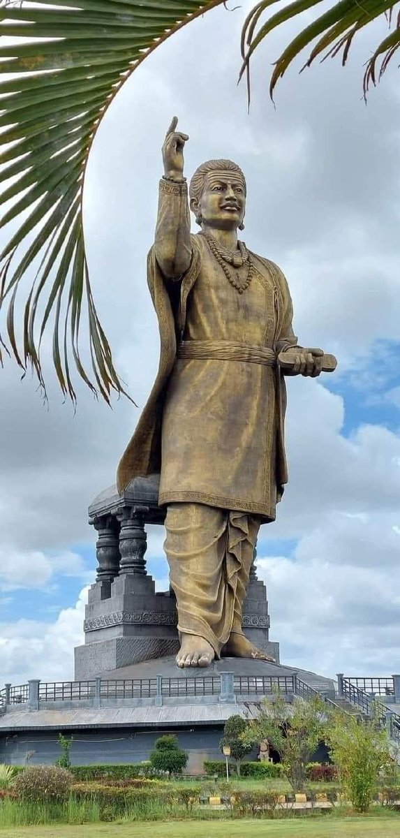 VL_Karnataka's tweet photo. ನೀರ ಬೊಬ್ಬುಳಿಕೆಗೆ ಕಬ್ಬುನದ ಕಟ್ಟುಕೊಟ್ಟುರಕ್ಷಿತವ ಮಾಡುವ ಭರವ ನೋಡಾ.ಮಹಾದಾನಿ ಕೂಡಲಸಂಗಯ್ಯನ ಪೂಜಿಸಿಬದುಕೋ ಕಾಯ ನಿಶ್ಚೈಸದೆ. https://t.co/JXbZ1iND23