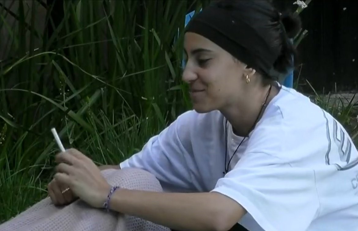 Theporchchild's tweet image. Cuanto mas la quieran bajar mas fuerte la hacen .A los que fueron a gritarle a Luchi sepan que se les va dar vuelta .Guarden esto , que todo vuelve.
#TeamLuchi  #GranHermano  #Lusina