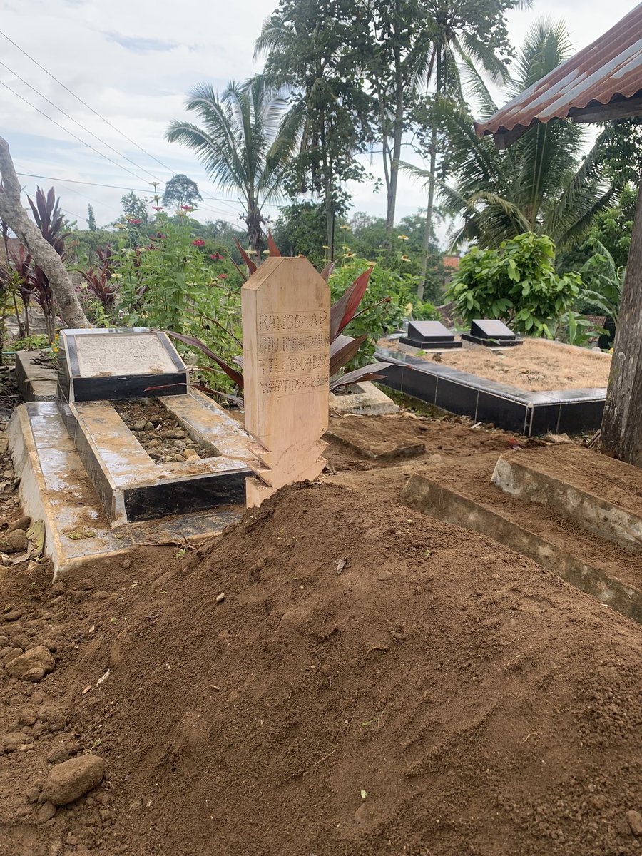 singrabagus's tweet photo. Husnul khotimah kawan :') https://t.co/jjqS5tjfgY
