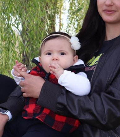 txs_alexia's tweet image. Money sign suede baby , the babymama @oficial.mariib posted this on her instagram and his family members liked the post #moneysignsuede #moneysign #suede #rapper #explore #ExploreMore #foryou #foryoupage @NewWestCoastTV1