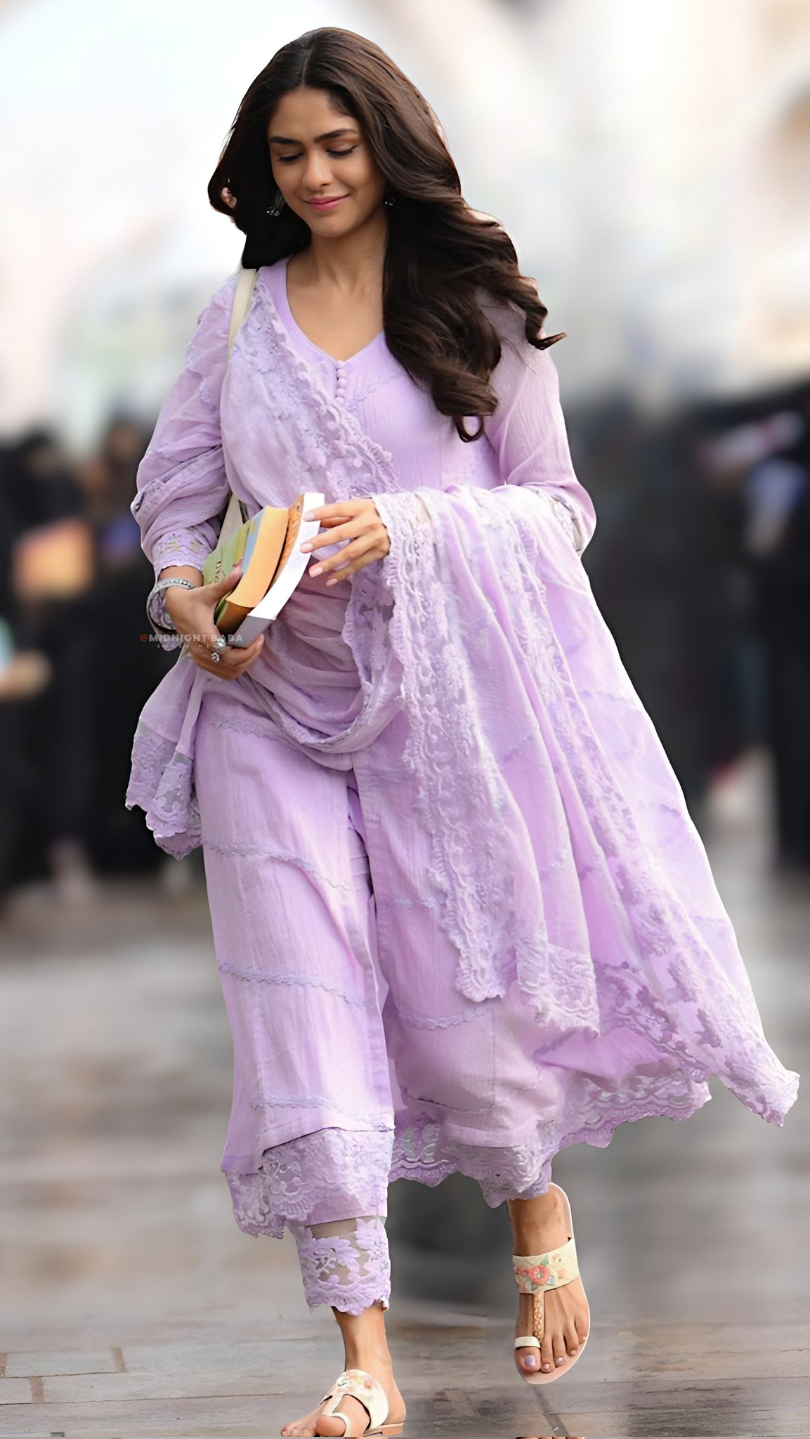 GFn8JGebkAADDnS?format=jpg&name=large