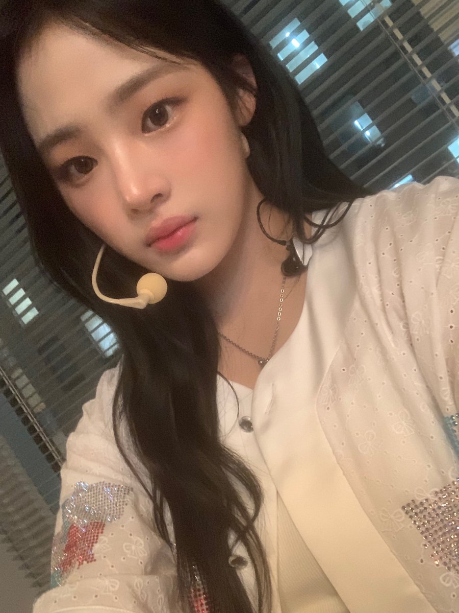 NewJeans minji ミンジ　まとめうり 240201 서울패션위크 우리 밍지 지나갑니댜 버니즈 💨💨 #뉴진스