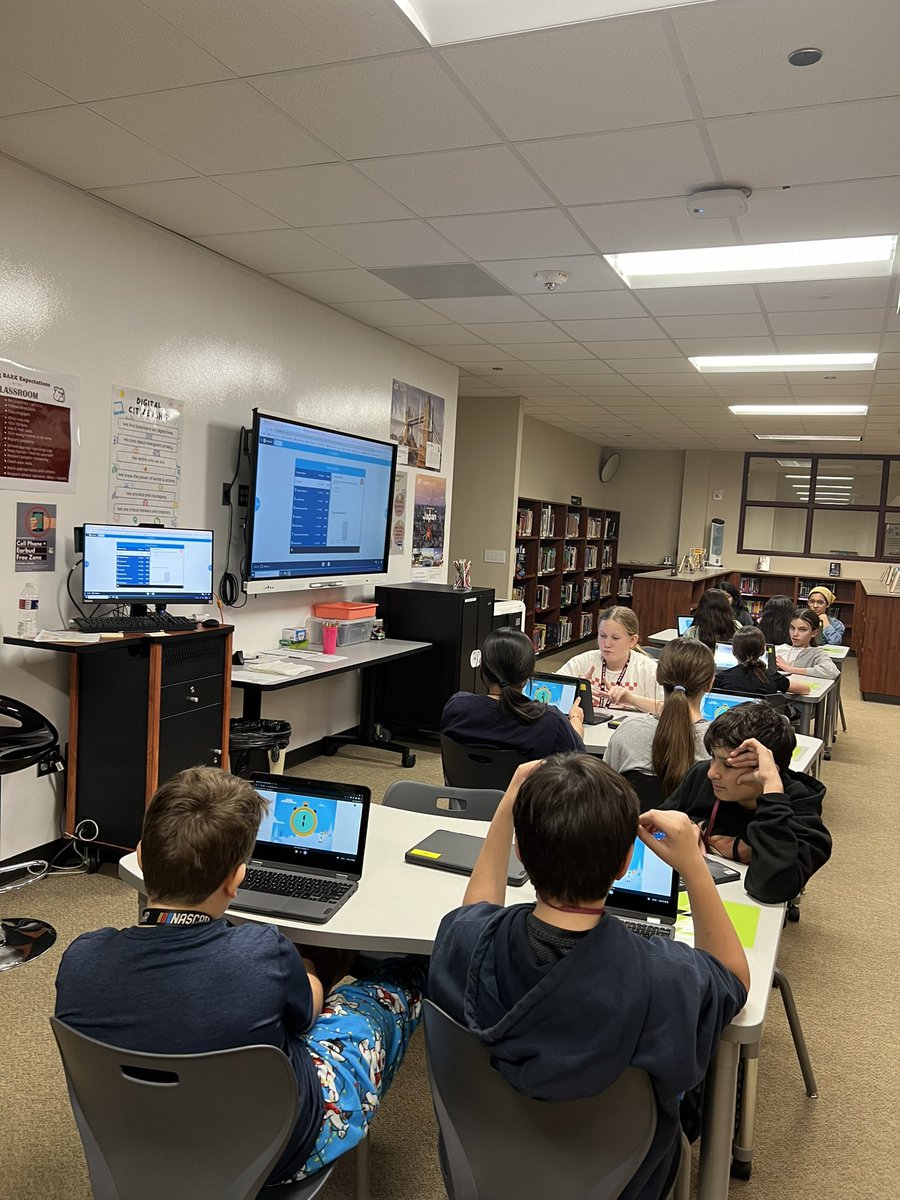 6th grade learned all about finding reliable and trustworthy resources online with this fun @nearpod lesson created by @librarianerh ! @BeckJuniorHigh #bjhnolimits @katy_libraries #katylibraries