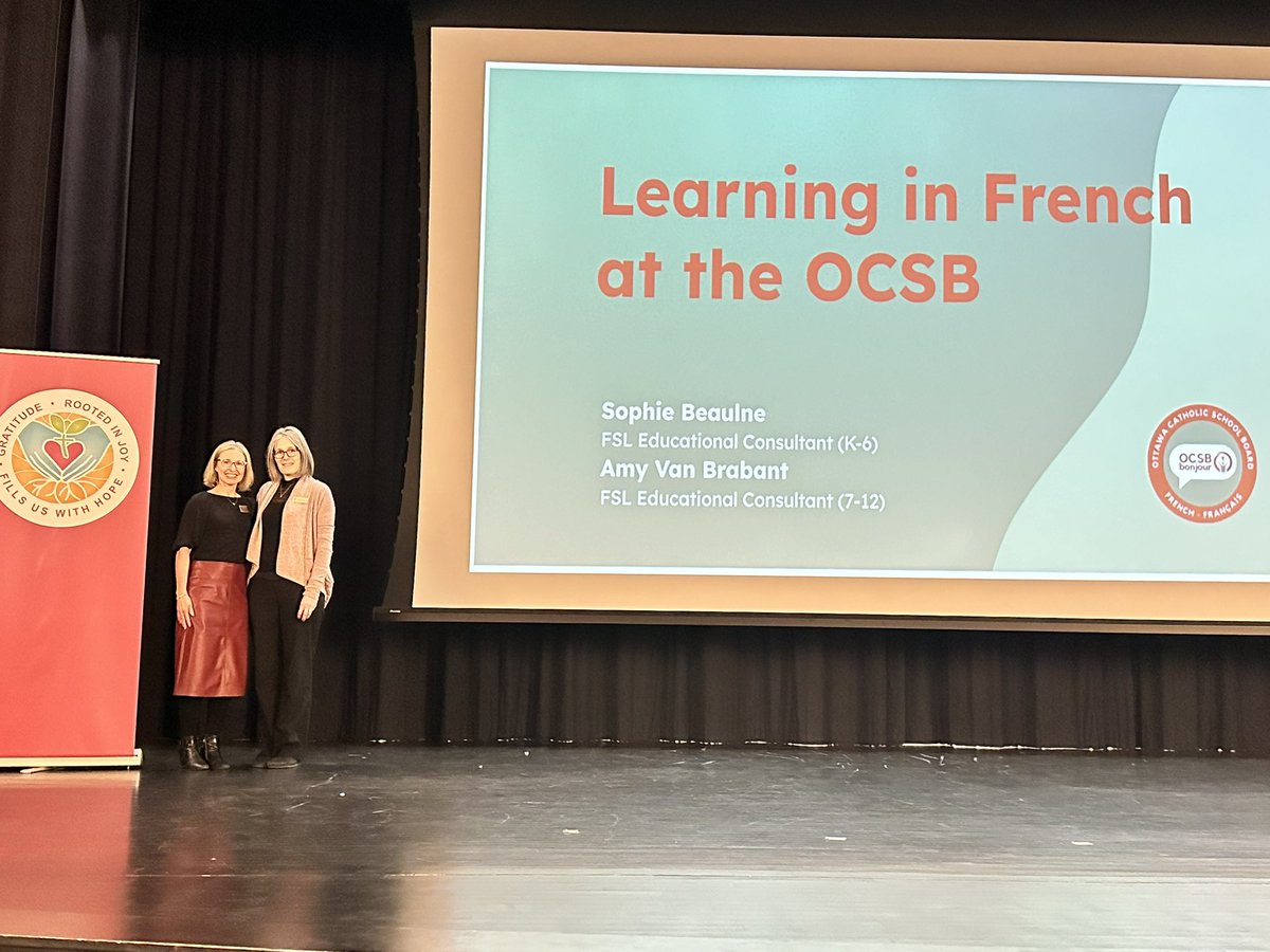 What a wonderful evening set up in collaboration with @OttawaCSPA to support our parents in understanding all that @OttCatholicSB has to offer in French. Great leadership from @AmyVanBrabant @MmeBeaulneOCSB! #ocsbFSL