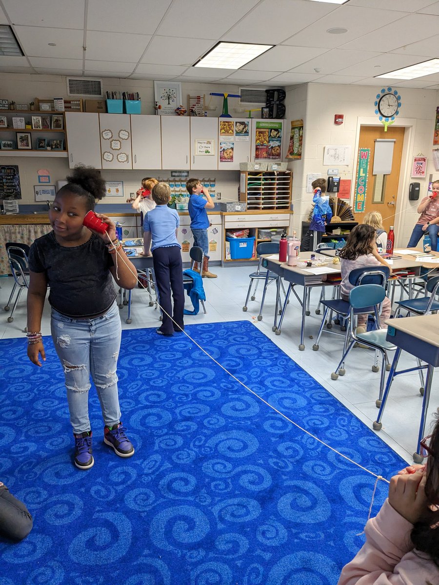 Mrs. Bennett tweet media