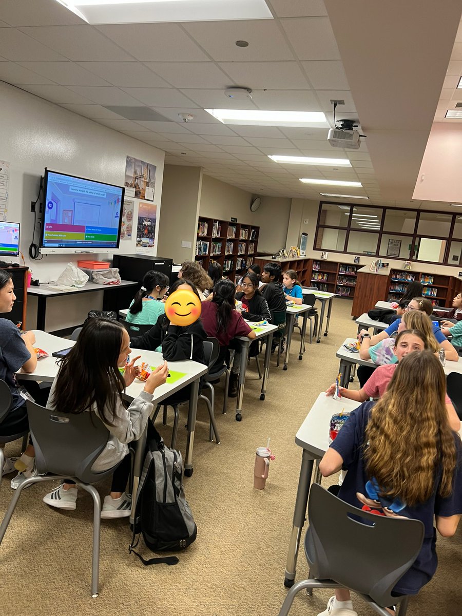 Katy Book Wars students are studying hard! Can’t wait for the competition in March! Go Bulldogs! #katylibraries @katy_libraries @BeckJuniorHigh @librarianerh