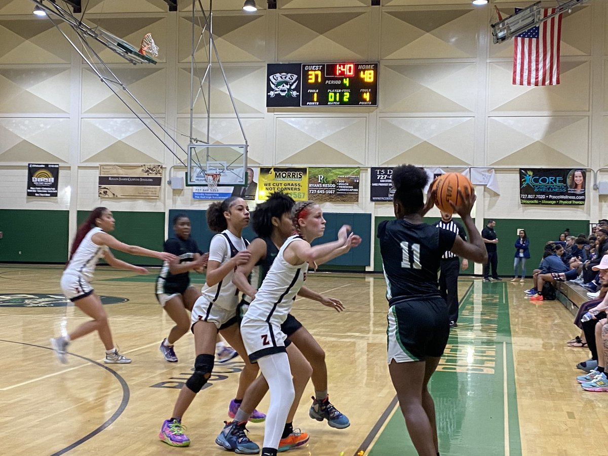 Ms. Knox tweet media