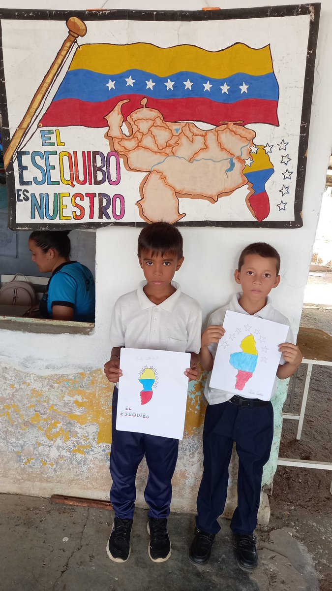 17Upe's tweet photo. @mppeducacion
@educacioninicialmppe
@_laavanzadora
@marelyscastror
@falconInicial
@dennpneefalcon
@cordinacionespecialfalcon
@NicolasMaduro
@MPPEDUCACION
@_LaAvanzadora
@esequibooficial

#EducadoresPorElEsequibo
#mppeducacion #mppe
#CulturaFalconEnDefensadelEsequibo https://t.co/UQ2GRpuD1n